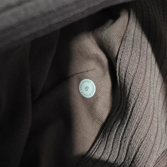 Lululemon Athletica Pink Robe Sweater Size   6 - Picture 11 of 14